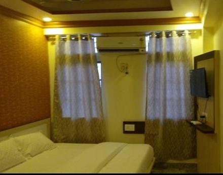 Hotel Pink Shark Sikar Екстер'єр фото